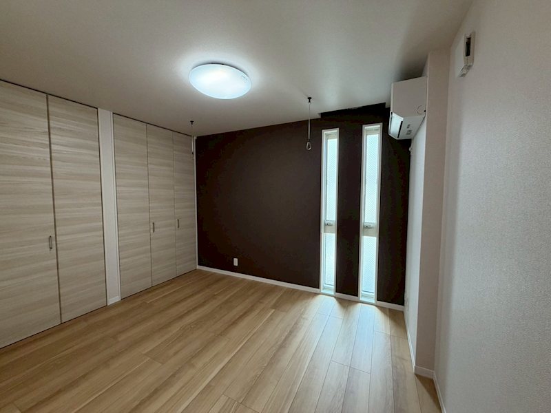 ルクセール　タカバ その他9