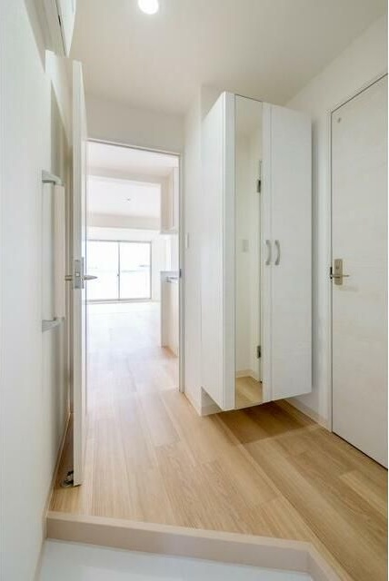 Ｆｒｅｕｄｅｎ　Ｈｅｒｚ 玄関