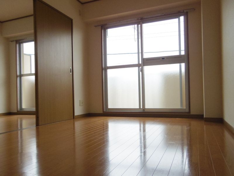 パティオいづみ リビング