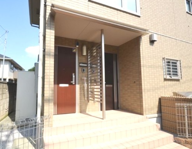 レ・リヤン.Ｓ 玄関