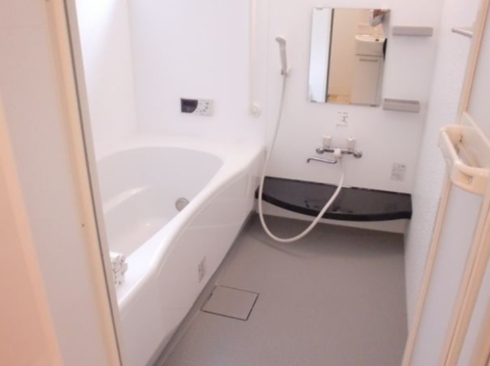 レ・リヤン.Ｓ 風呂画像