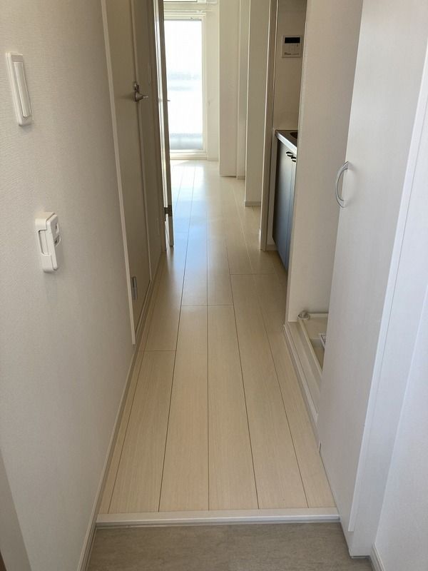 リブリ・大宮土呂 玄関