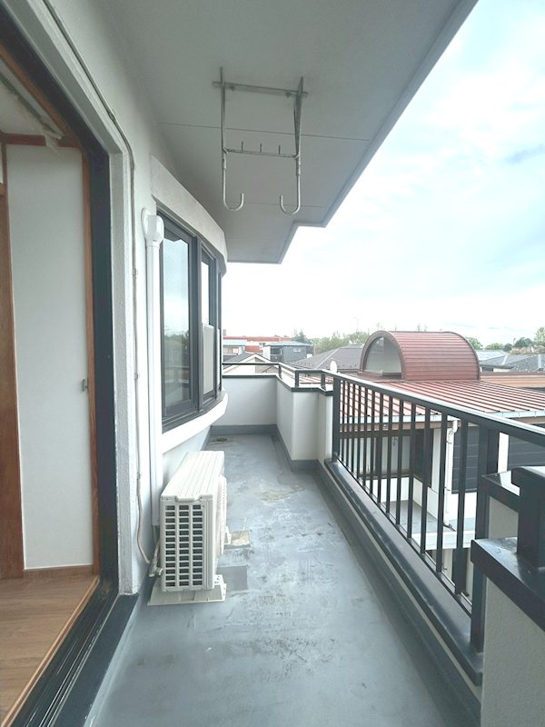 T＆Mビル ベランダ