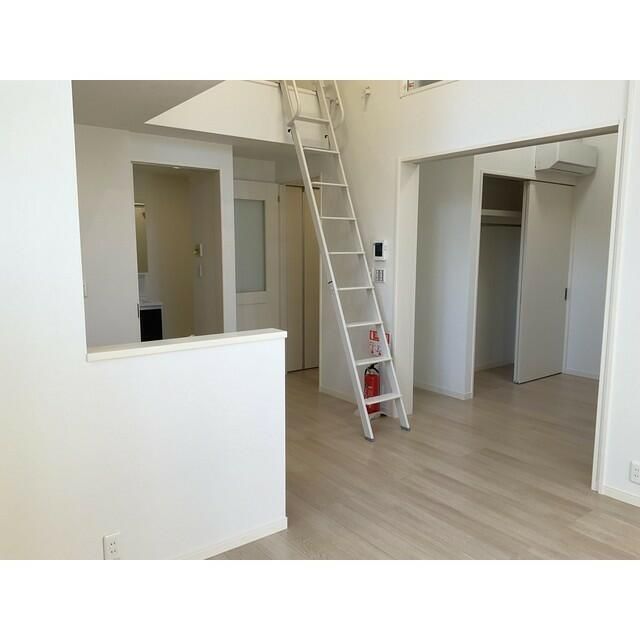 Ｌｙｓ　ｂｌａｎｃ その他1