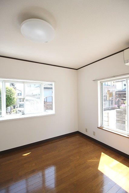 小島アーバンライフ ベッドルーム