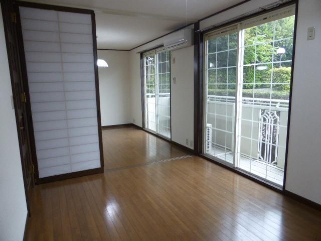 コスモヒルズ　１ ベランダ