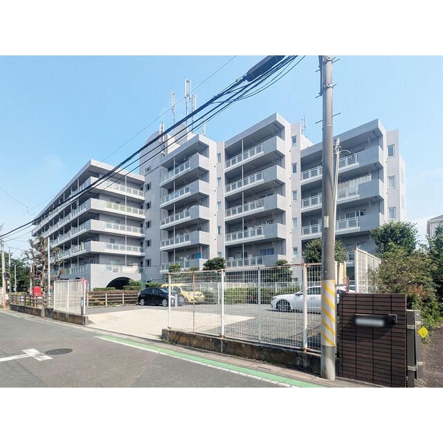 グランドール・ラシン 401号室 外観
