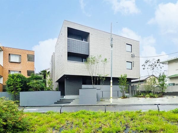 フィオリス 201号室 外観