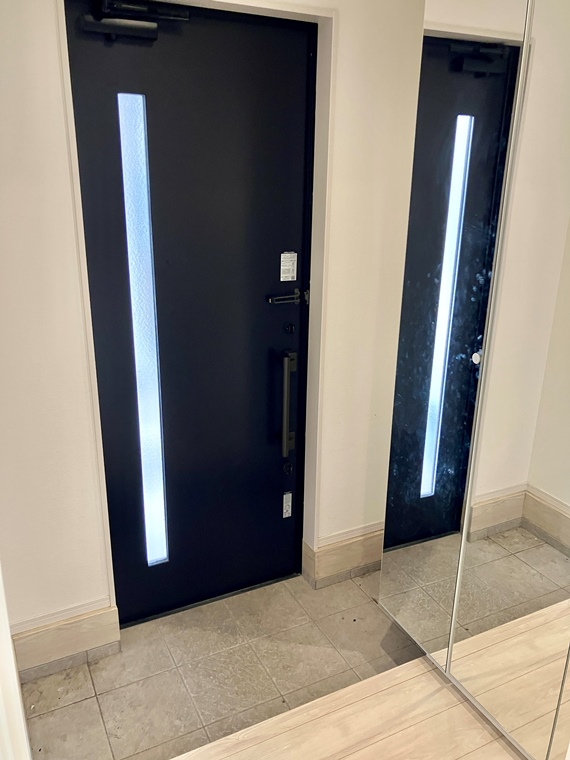 東大宮戸建 玄関