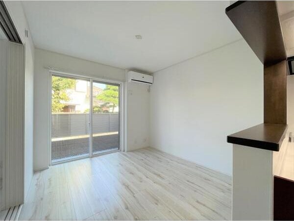 ラ・ドルチェ リビング