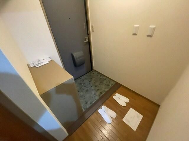 マノワール季史 Ｂ棟 玄関