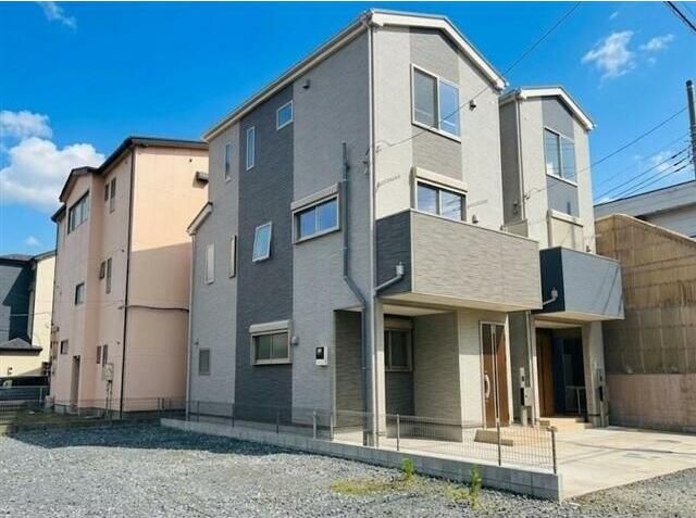 さいたま市西区指扇３８７戸建 外観