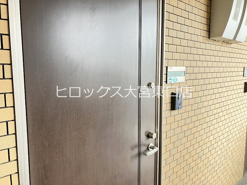 パークサイド土呂 玄関