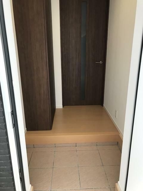 アーバンメゾン三橋 玄関