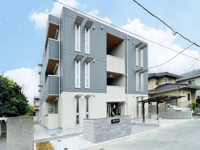 Gloire Court 203号室 外観