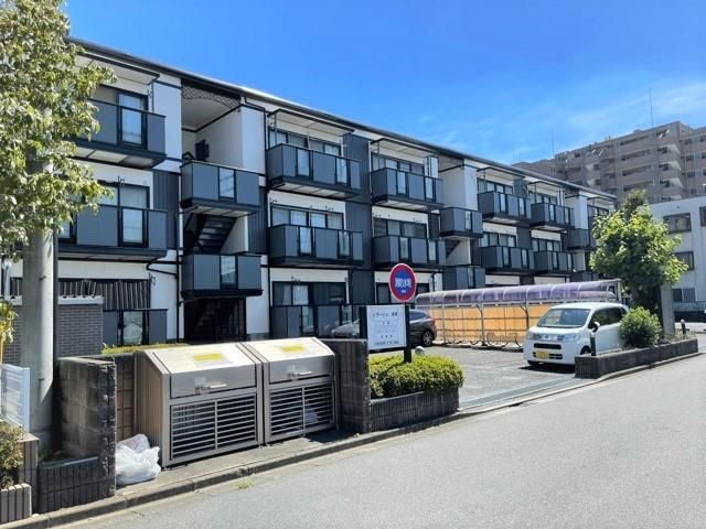 ビラージュ宮原 302号室 外観