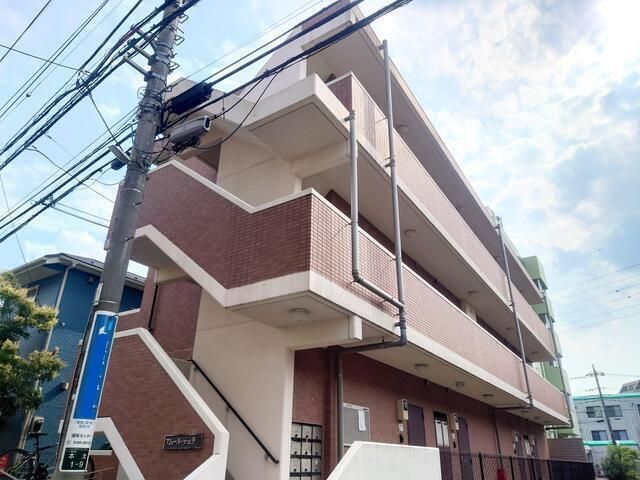 アムール・チュラⅡ 301号室 外観