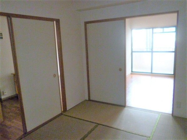 グランパレスダイトー ベッドルーム