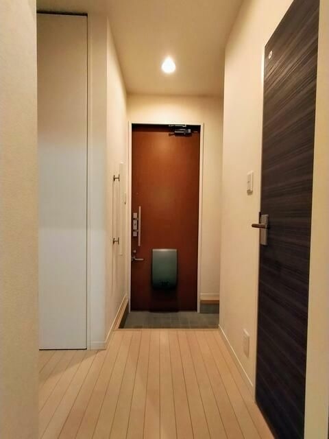 シャーメゾンイースト 玄関