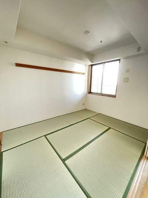 Ｓ４－Ｔｏｗｅｒ ベッドルーム