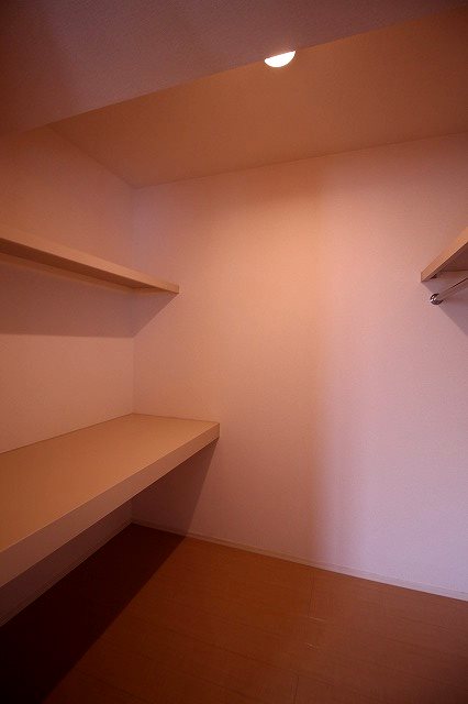 ディアベルジュ 収納