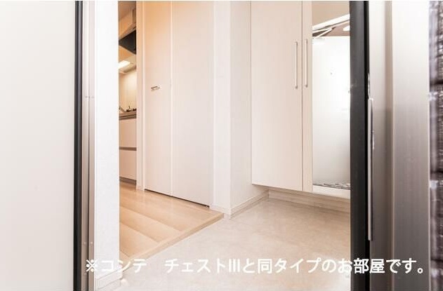 エルミタージュ 玄関