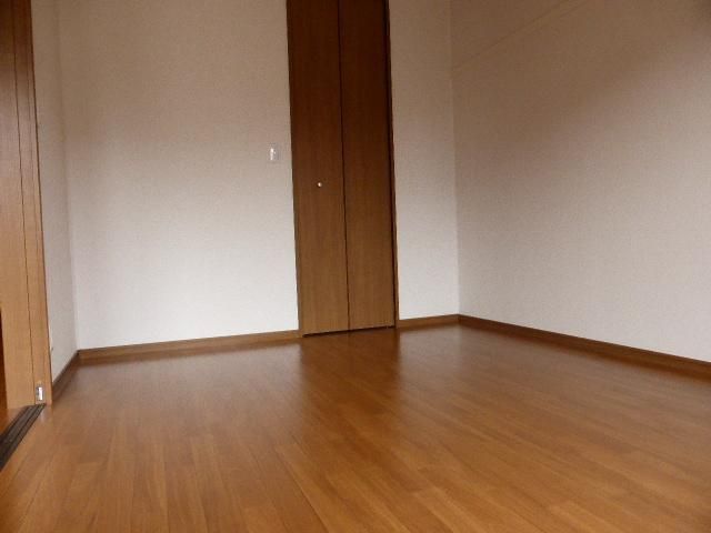 イーストパークＵＲＡＷＡ　２ ベッドルーム