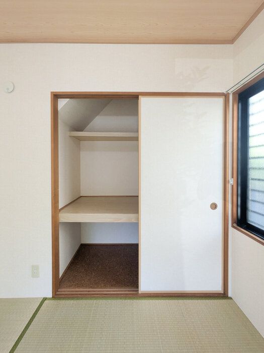鈴木貸家　01号棟 収納