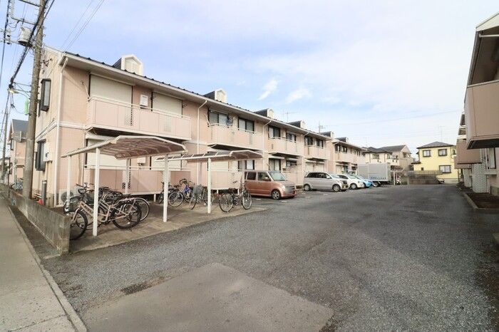 セジュールグランデ　Ⅳ 駐車場