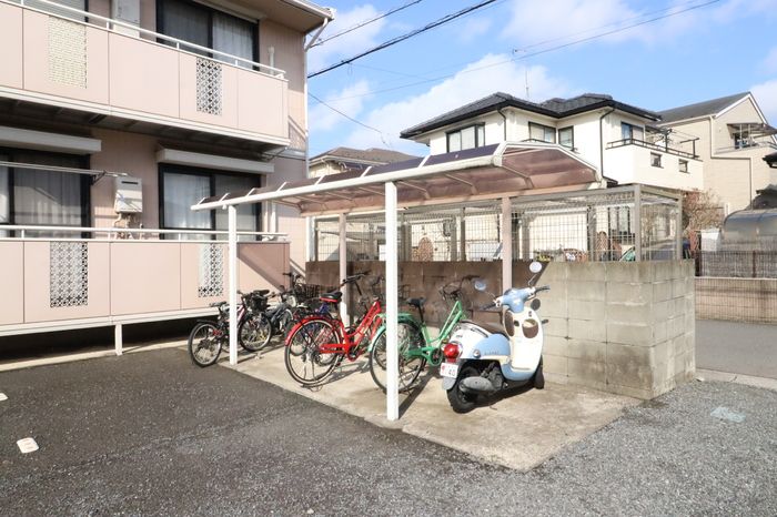 セジュールグランデ　Ⅳ 駐車場