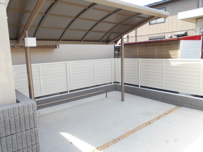 メテオール 駐車場