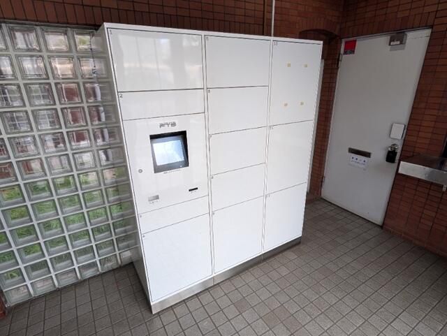 ファーストパレス与野本町 庭