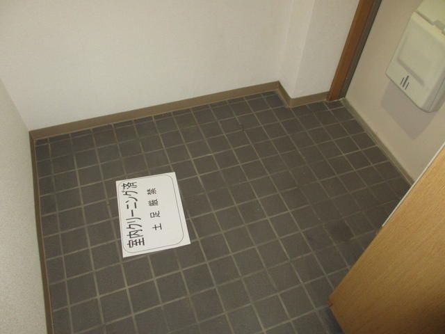 サンパティークメゾン 玄関