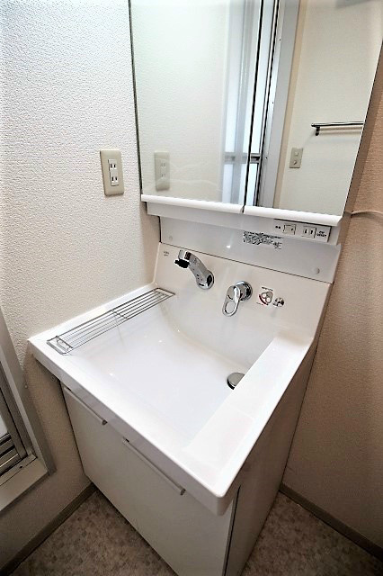 セラヴィ沼南 洗面所
