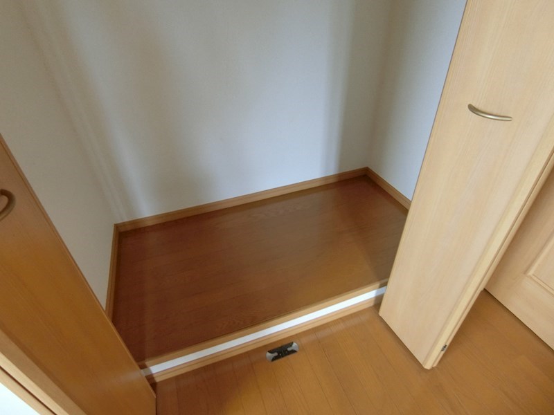 グランツ・ニムラ 収納
