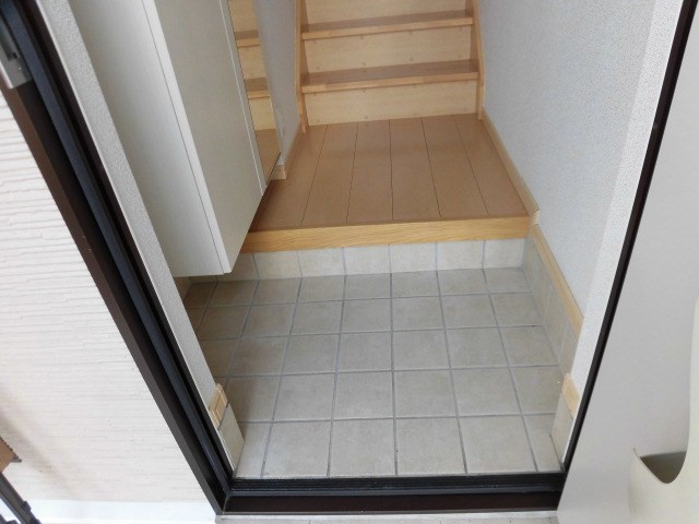 サニー　スプリング　Ａ 玄関