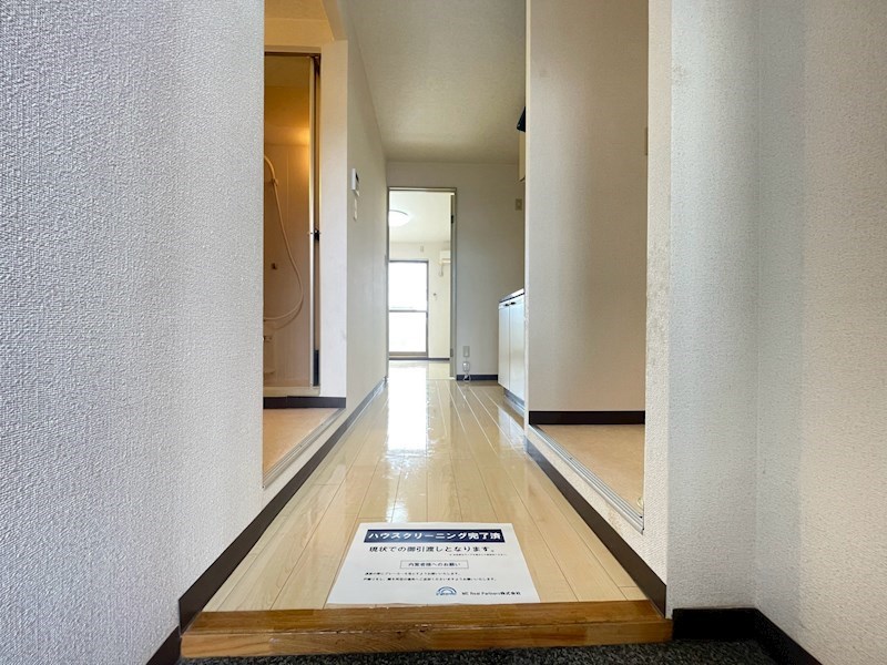 カノン本郷 玄関