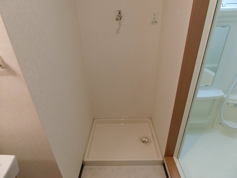 インフィニティ 洗面所