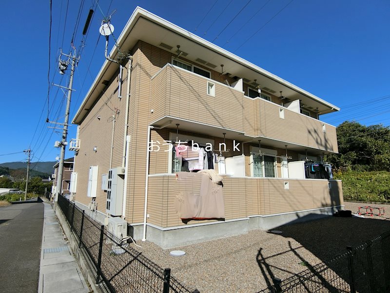カレント D 外観