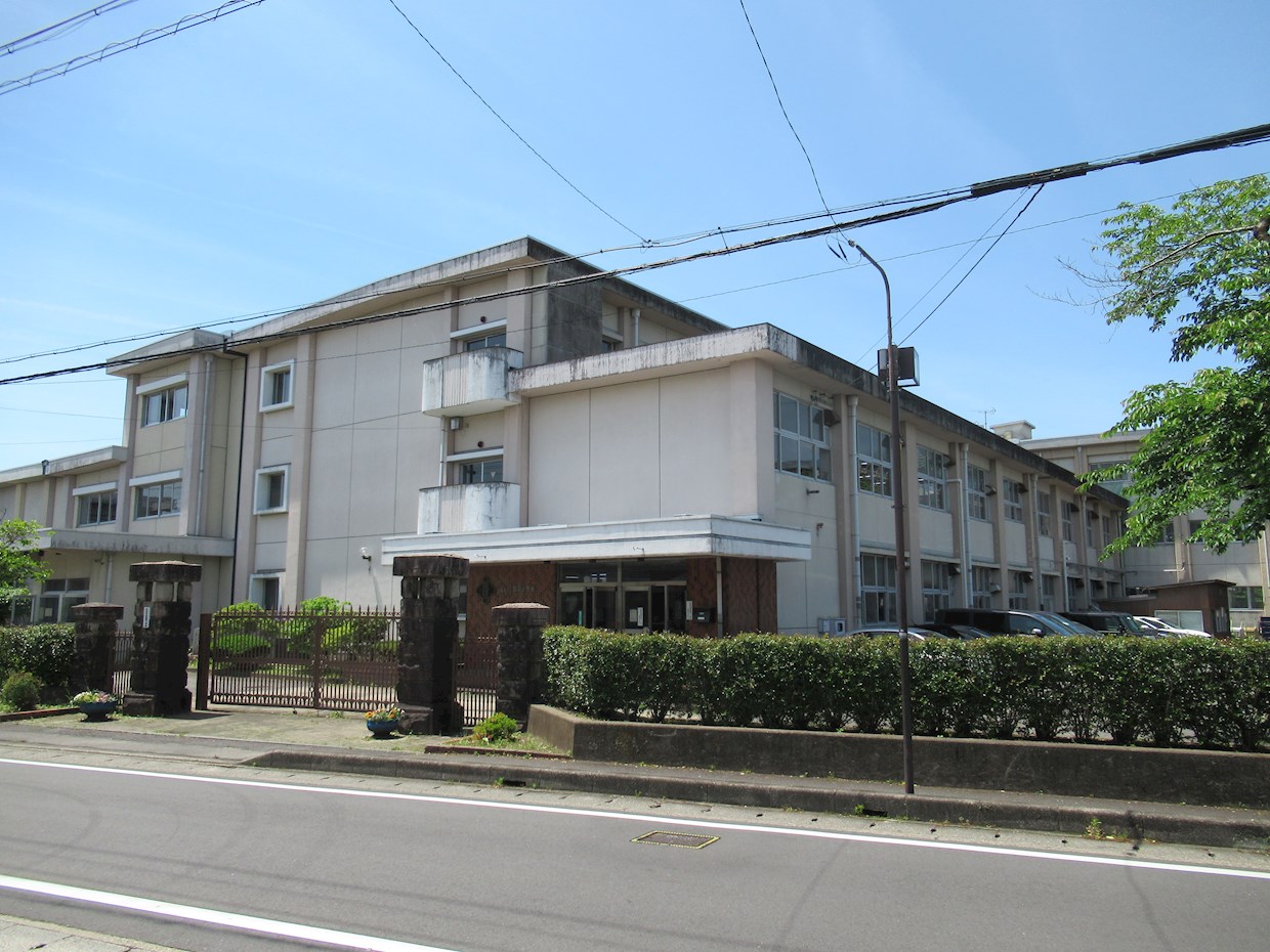 シャトー岐大 A 小学校
