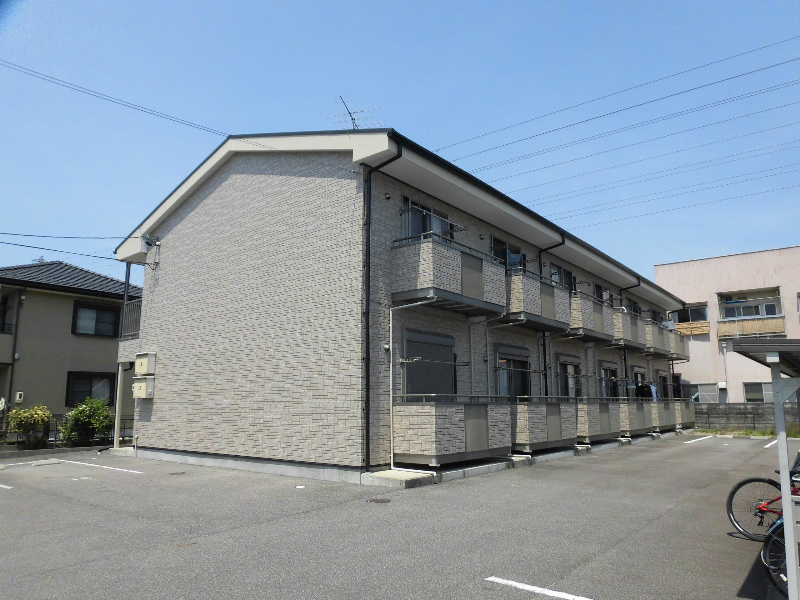 Surplus M's HILL 外観