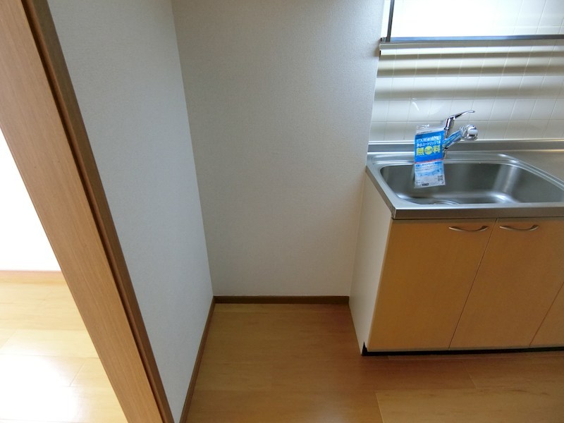 メゾンマルベリーＢ棟 キッチン