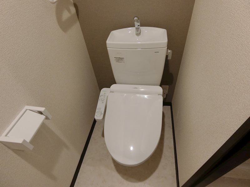 ARATA壱番館 トイレ