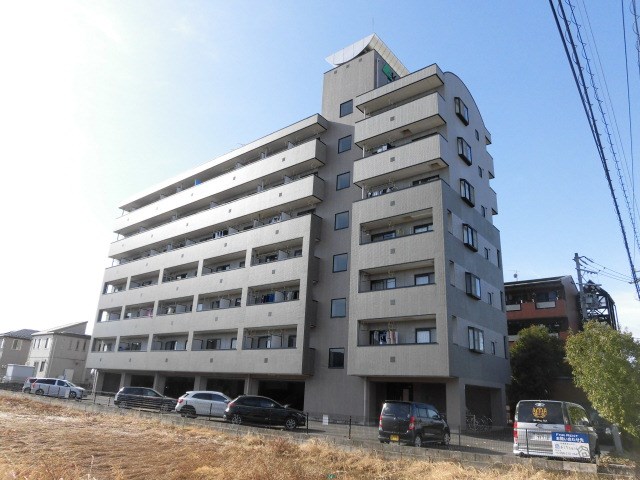 マウンティンVAN 外観