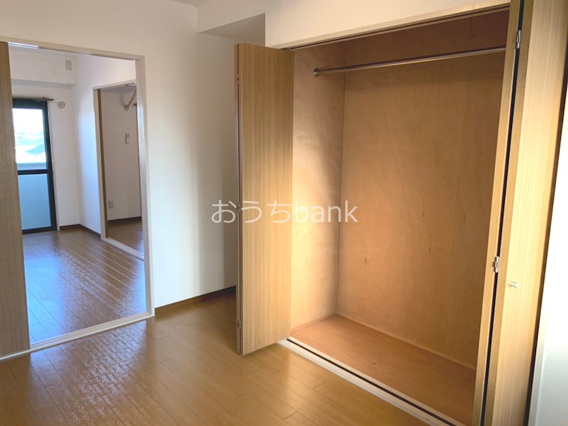 マウンティンVAN 収納