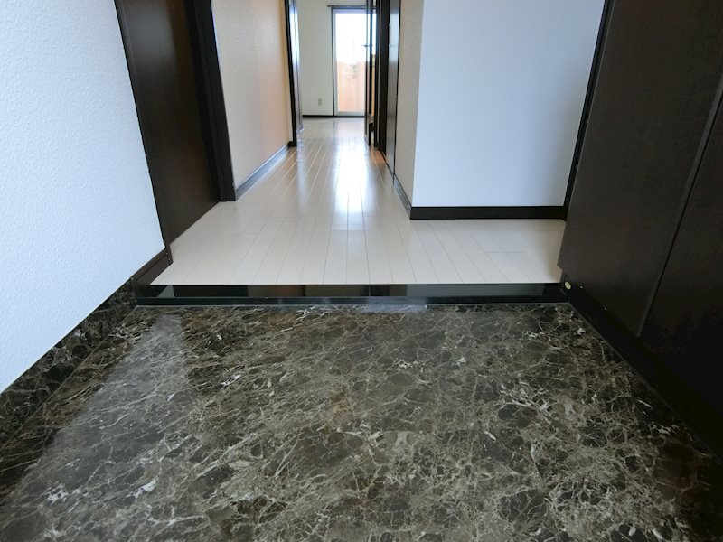 スカイヒルズマンション 玄関