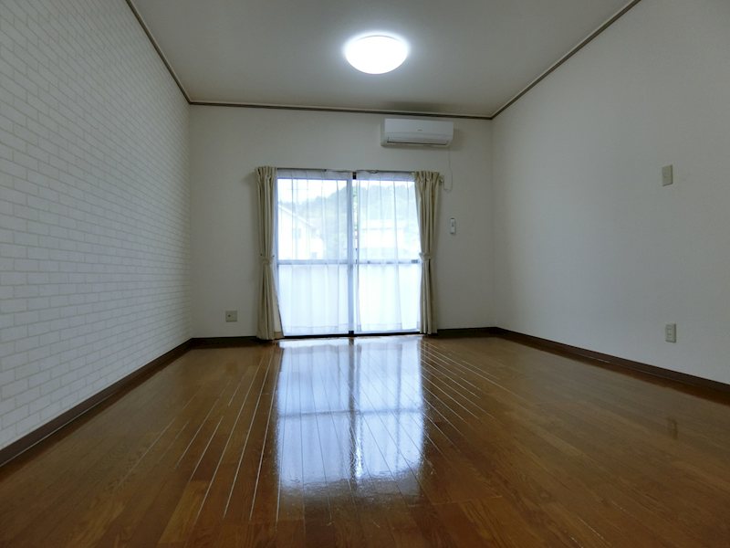 DISCUS リビング