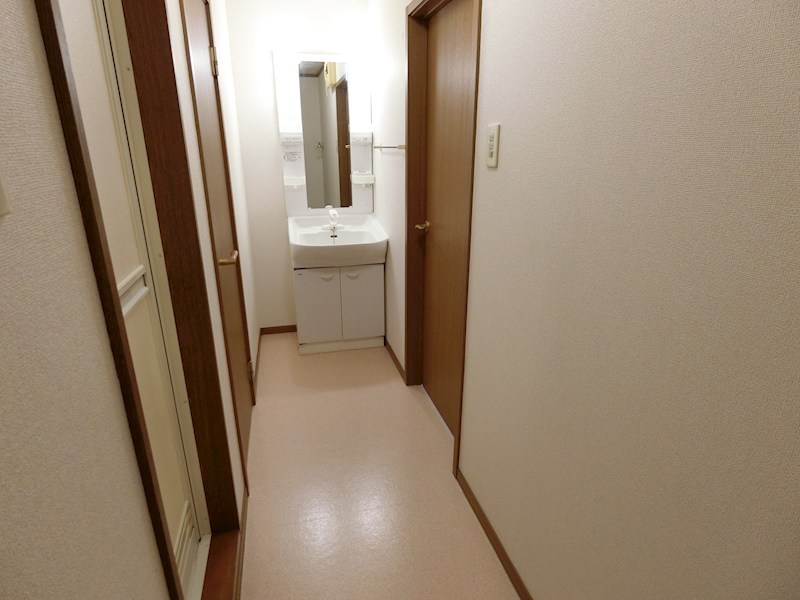 メゾンマルベリーＢ棟 洗面所