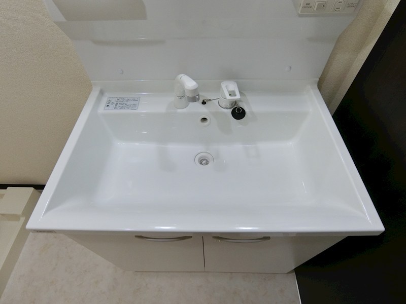 ヴィータ神ノ木（カンノキ） 洗面所