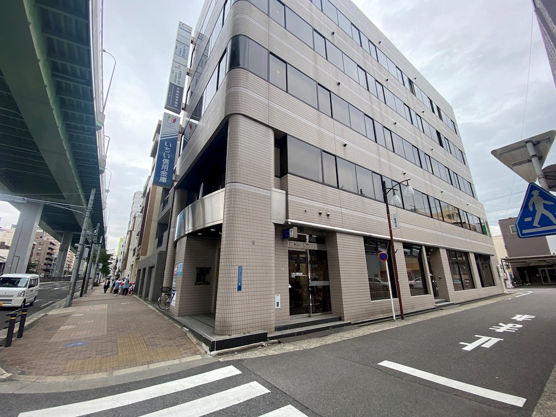 Rivage 銀行